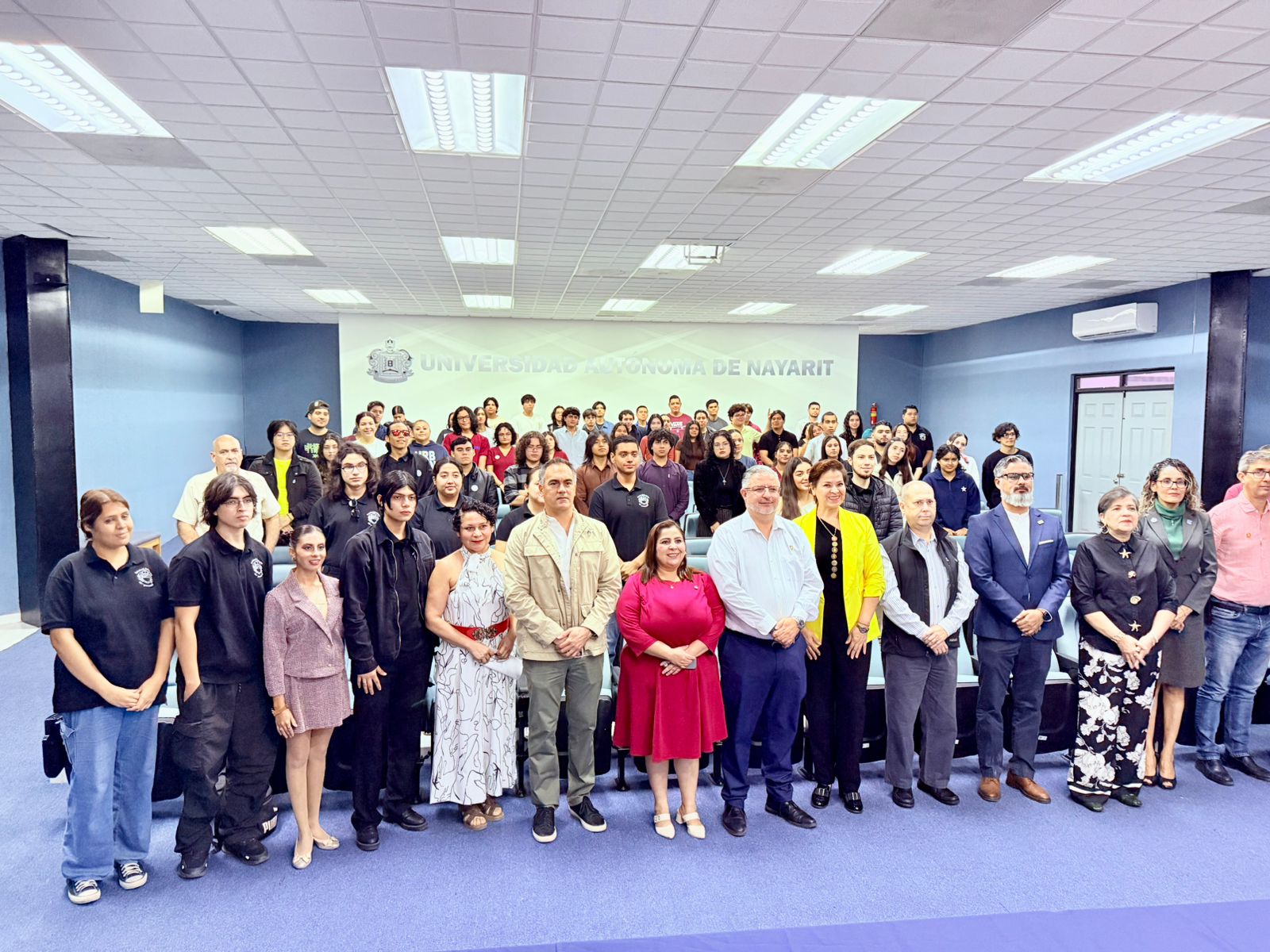 Inauguran Primera Expo de Ciencia Aplicada y Emprendimiento QFB en la UAN