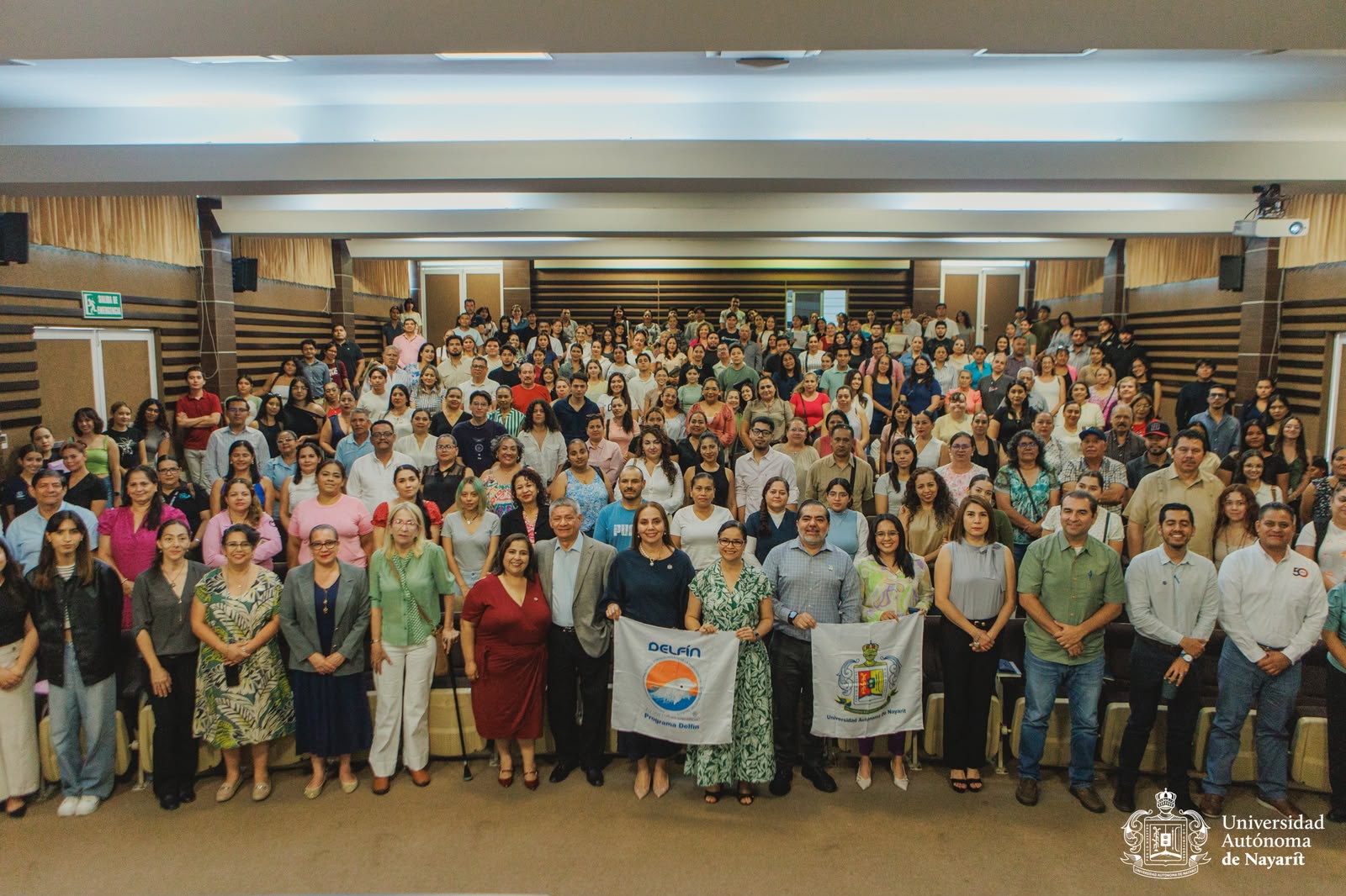 UAN abandera a 260 estudiantes para el Programa Delfín de investigación científica