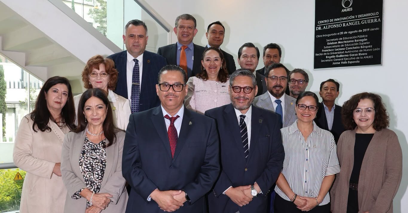 Rectora de la UAN participa en sesión del Consejo Nacional de la ANUIES para fortalecer la educación superior